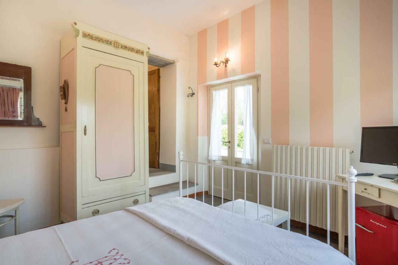 B&B Rosso Baccara Montevettolini Kültér fotó