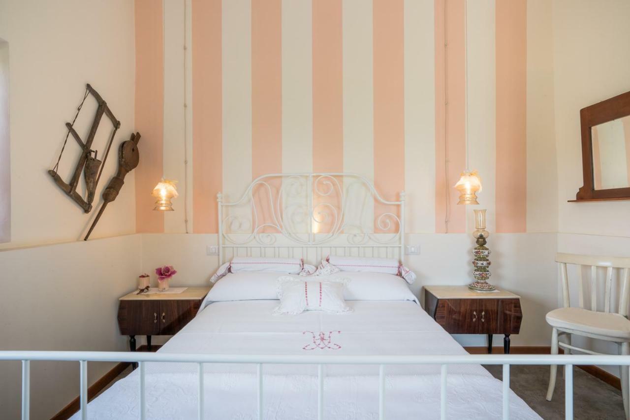 B&B Rosso Baccara Montevettolini Kültér fotó