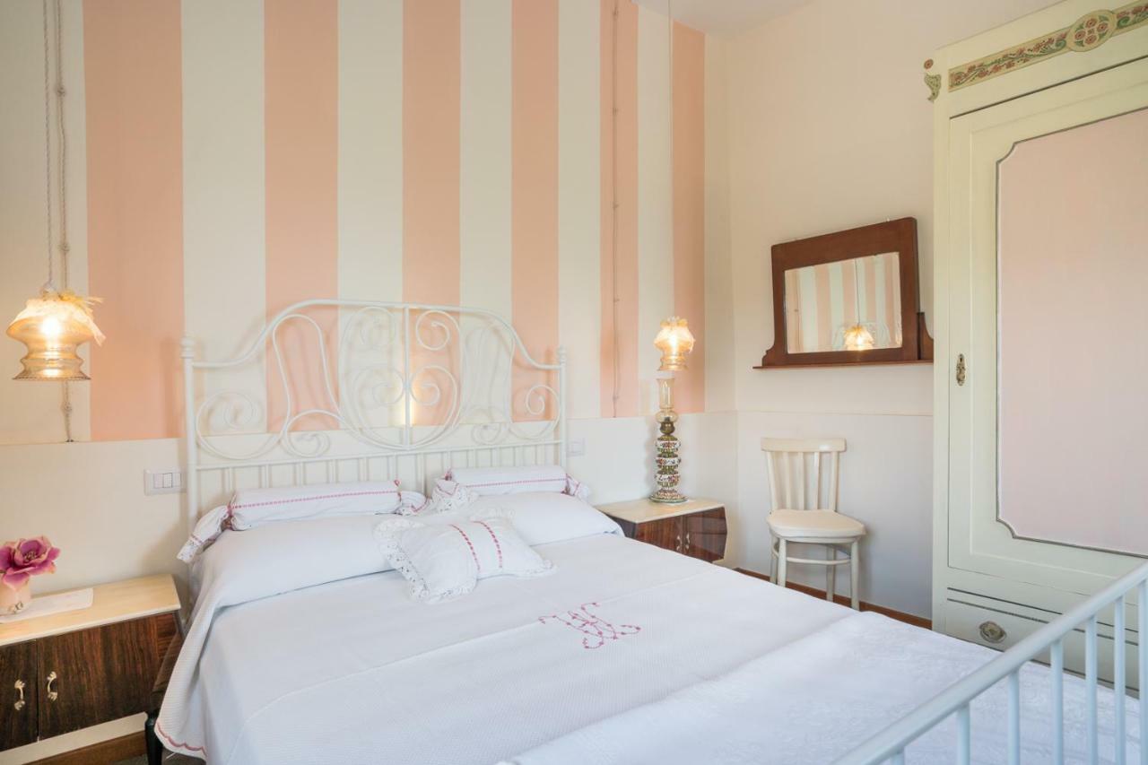 B&B Rosso Baccara Montevettolini Kültér fotó