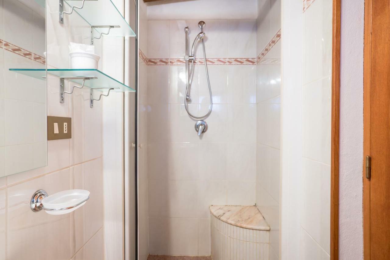B&B Rosso Baccara Montevettolini Kültér fotó